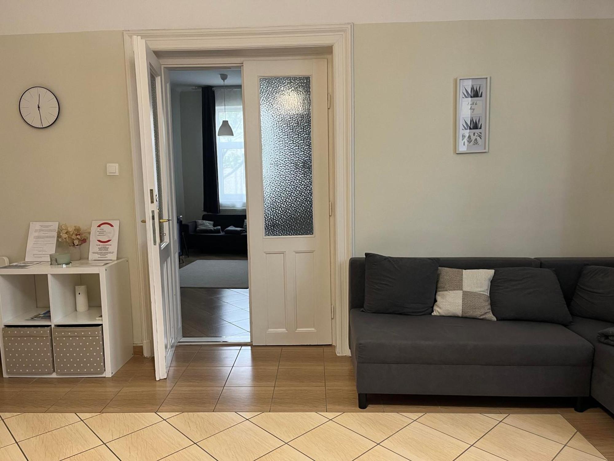Idill Apartmanhaz B&B Tiszafüred المظهر الخارجي الصورة